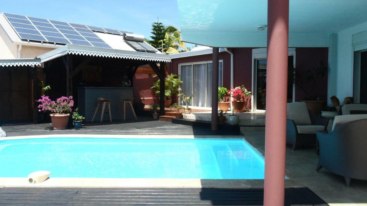 Chez Sonia Et Franck Bed & Breakfast Étang-Salé les Bains Dış mekan fotoğraf